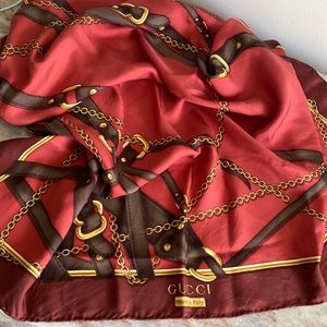GUCCI Authentic SILK Scarf ⛵️
